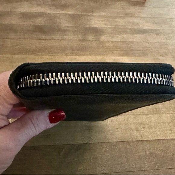 Louis Vuitton Damier Graphite Coated Leather Zippy Wallet - Picture 3 of 16